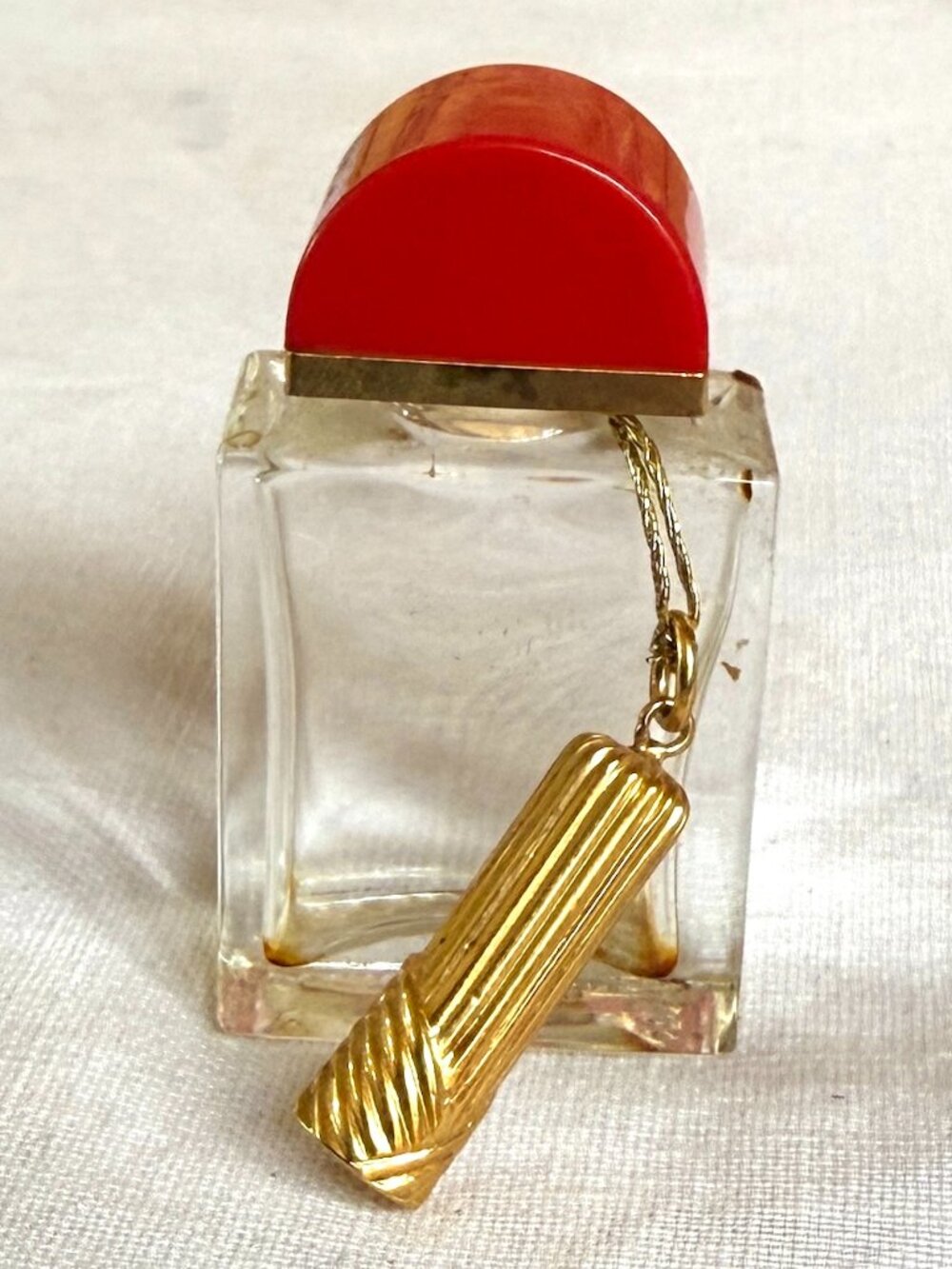 Red Door Parfum 7.5 ml EMPTY Bottle with Decorative Pendant Fob, Elizabeth Arden